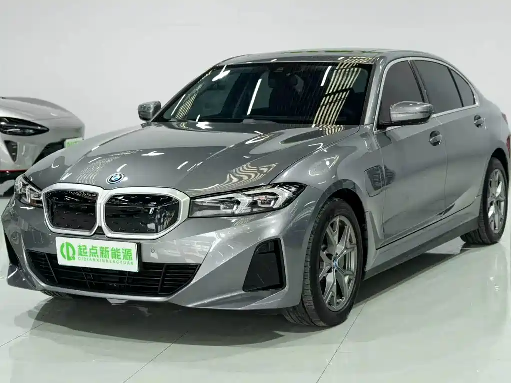 BMW i3 2022