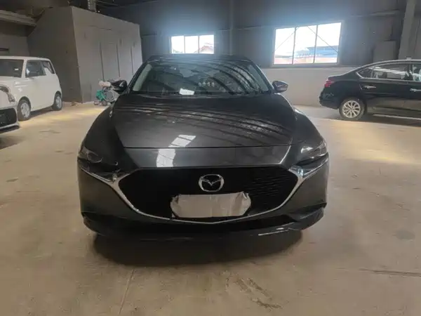 Mazda 3 Axela 2021