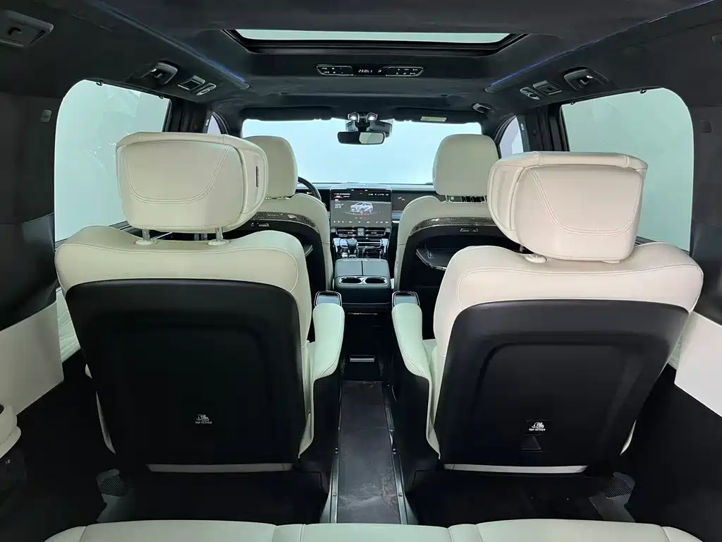 GAC Motor Trumpchi M8 2023 — фото 16