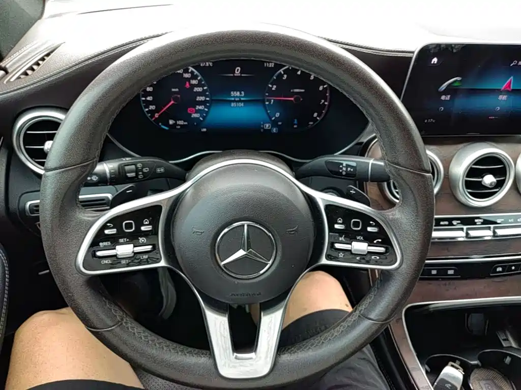 Mercedes-Benz GLC 2020 — фото 11
