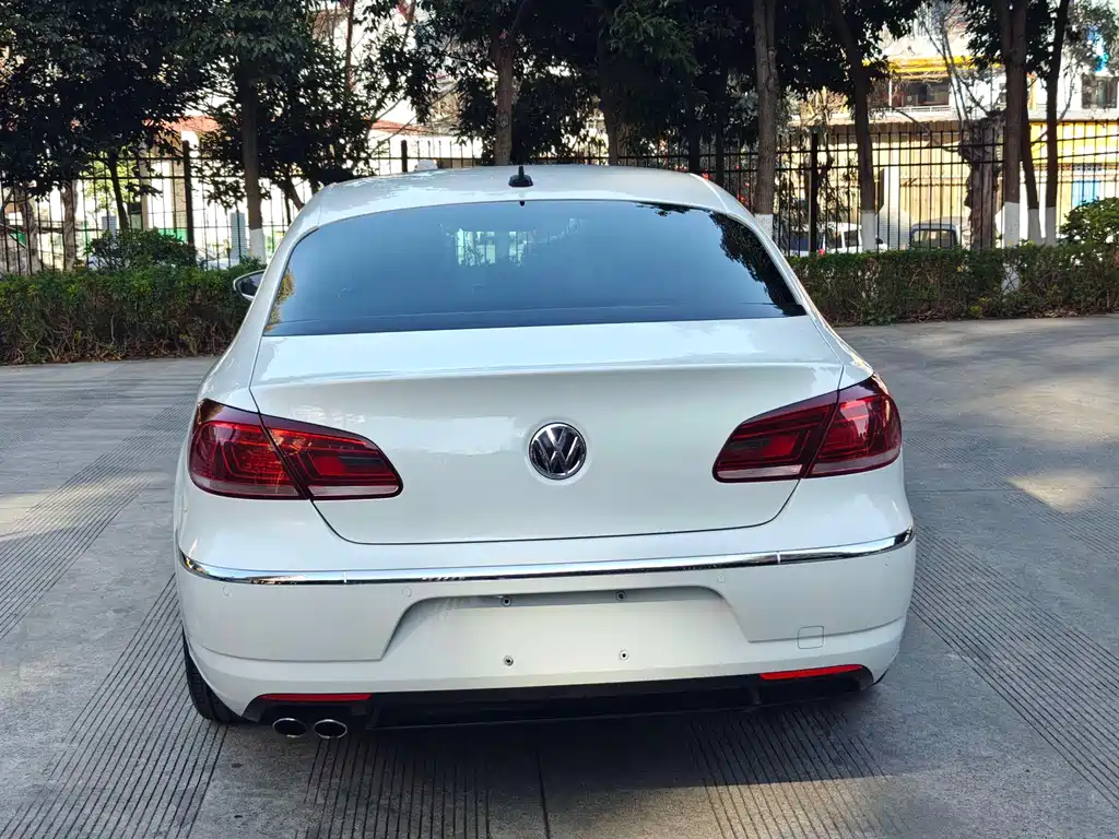 Volkswagen CC 2018 — фото 19
