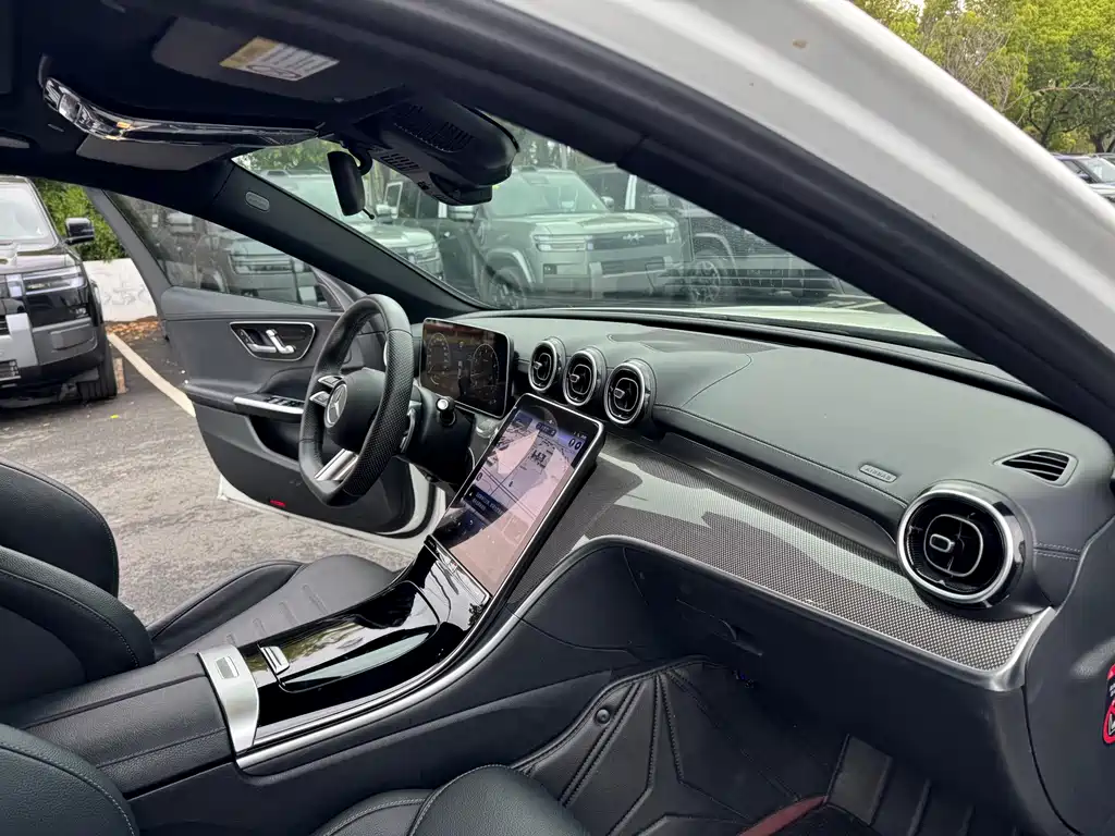 Mercedes-Benz C-Class 2023 — фото 14