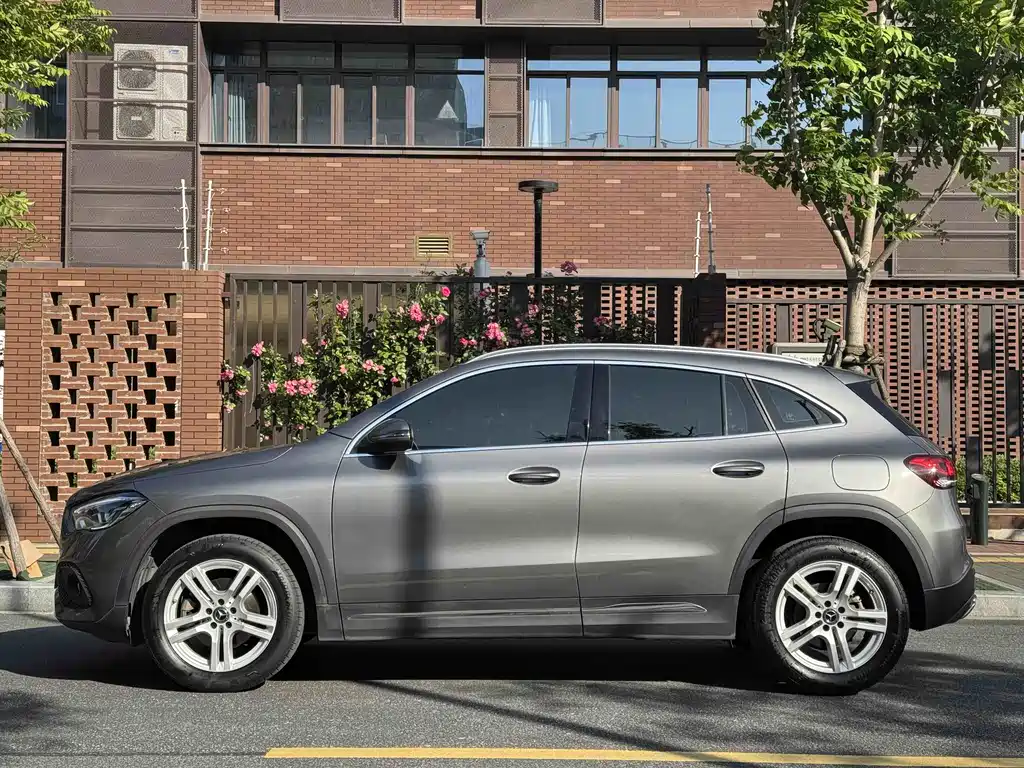 Mercedes-Benz GLA 2022 — фото 3