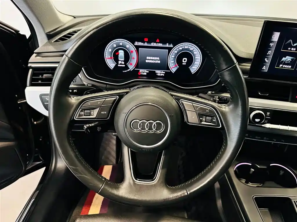 Audi A4L 2022 — фото 13