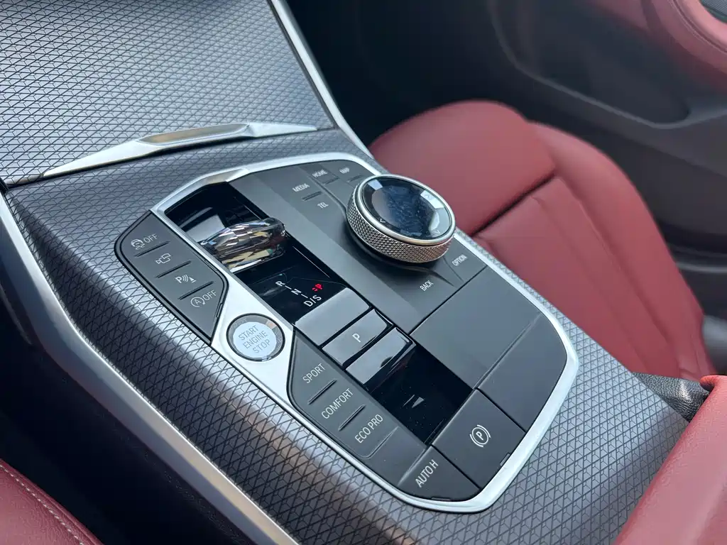 BMW 4 Series 2025 — фото 10