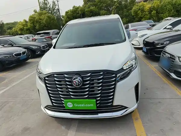 Buick GL8 2023