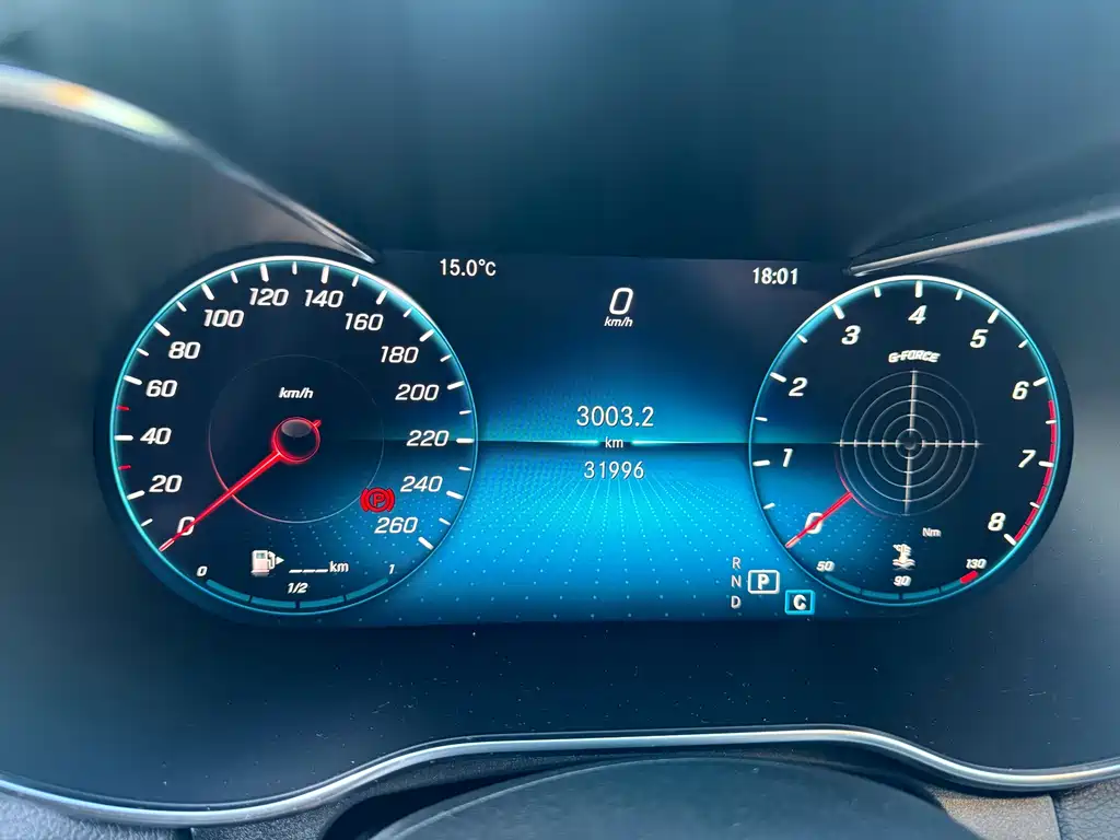 Mercedes-Benz C-Class 2019 — фото 23