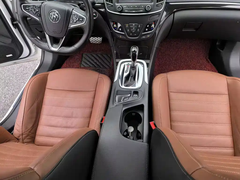 Buick Regal 2014 — фото 11