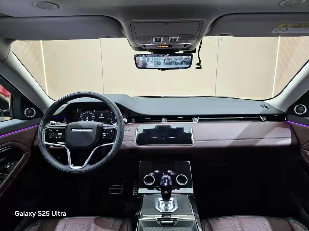 Land Rover Evoque 2021 — фото 14