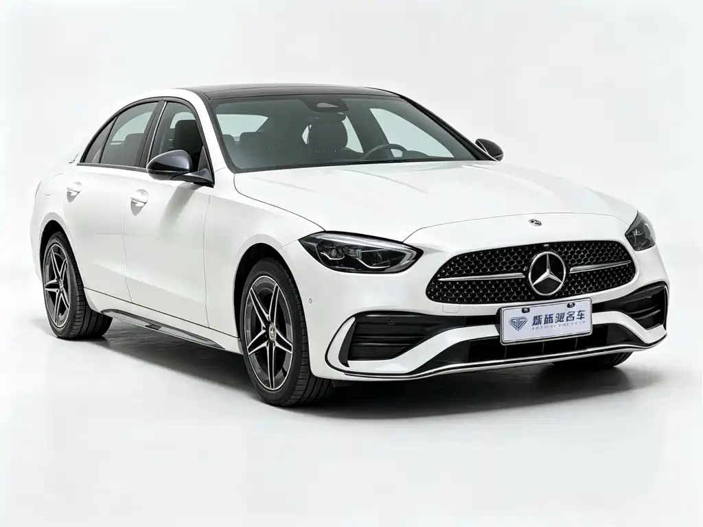 Mercedes-Benz C-Class 2024 — фото 3