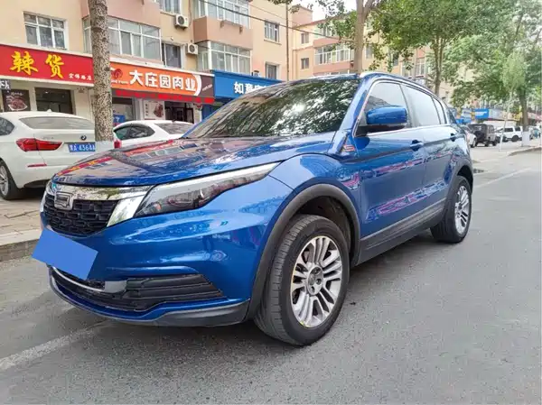 Qoros 5 2018