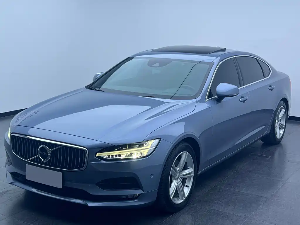Volvo S90 2018 — фото 1