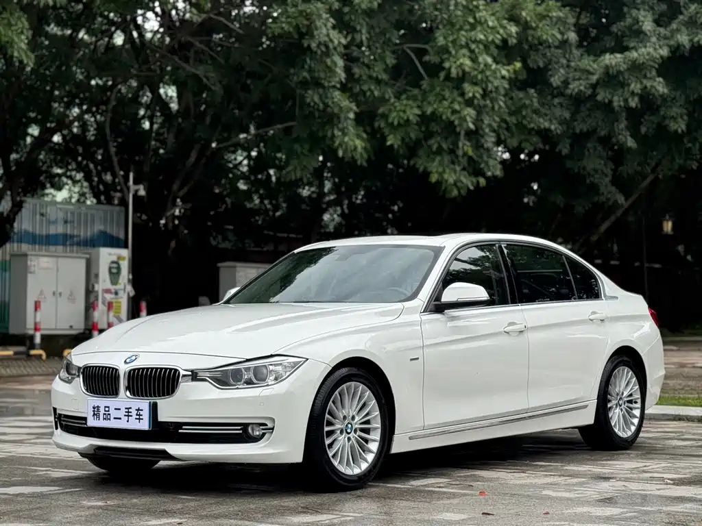 BMW 3 Series 2015