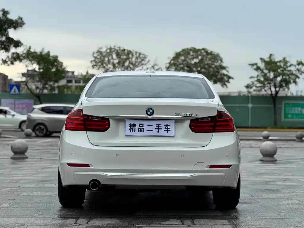 BMW 3 Series 2015