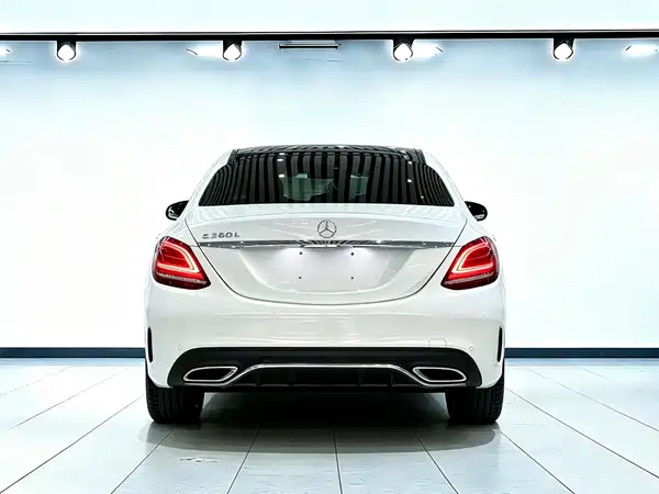 Mercedes-Benz C-Class 2021