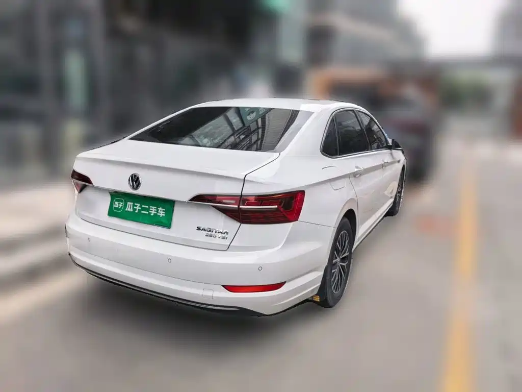 Volkswagen Sagitar 2020