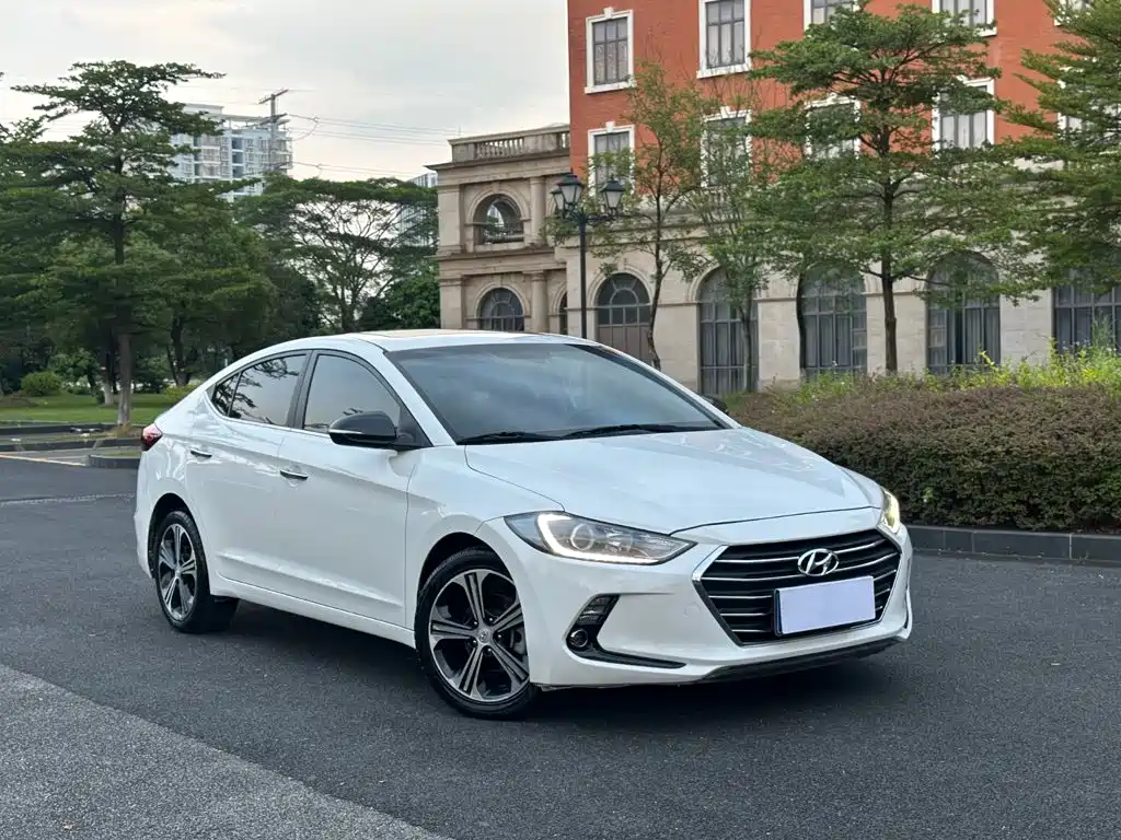 Hyundai Celesta 2018 — фото 3