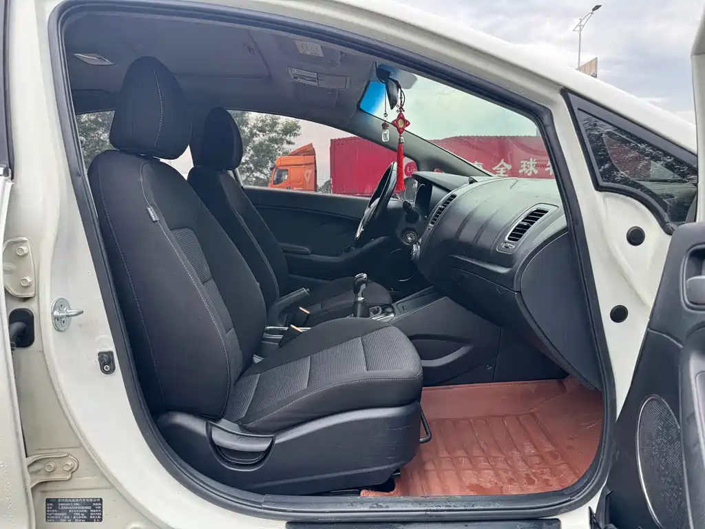 Kia K3 2017