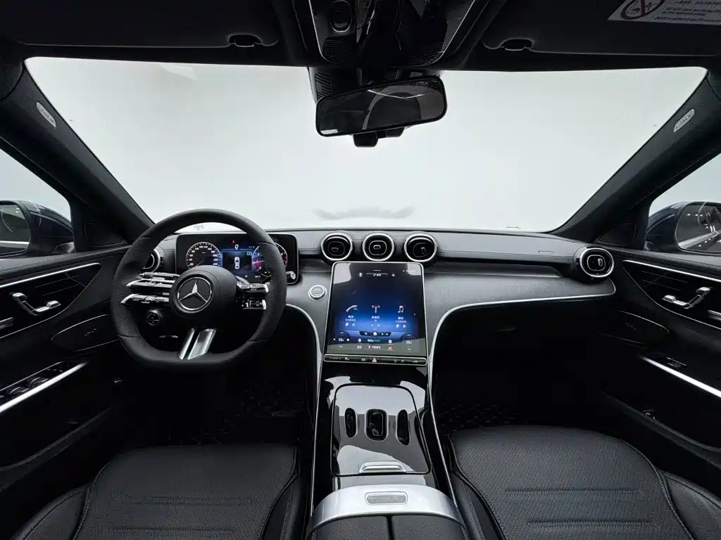 Mercedes-Benz C-Class 2022 — фото 23