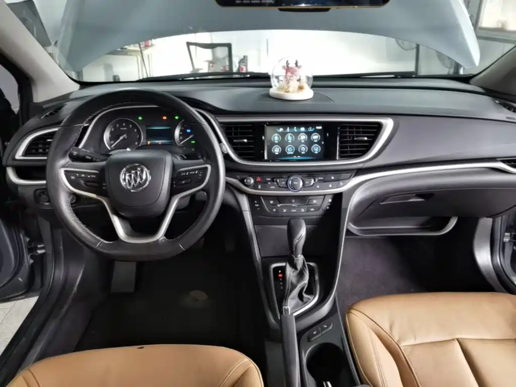 Buick Excelle 2019 — фото 10