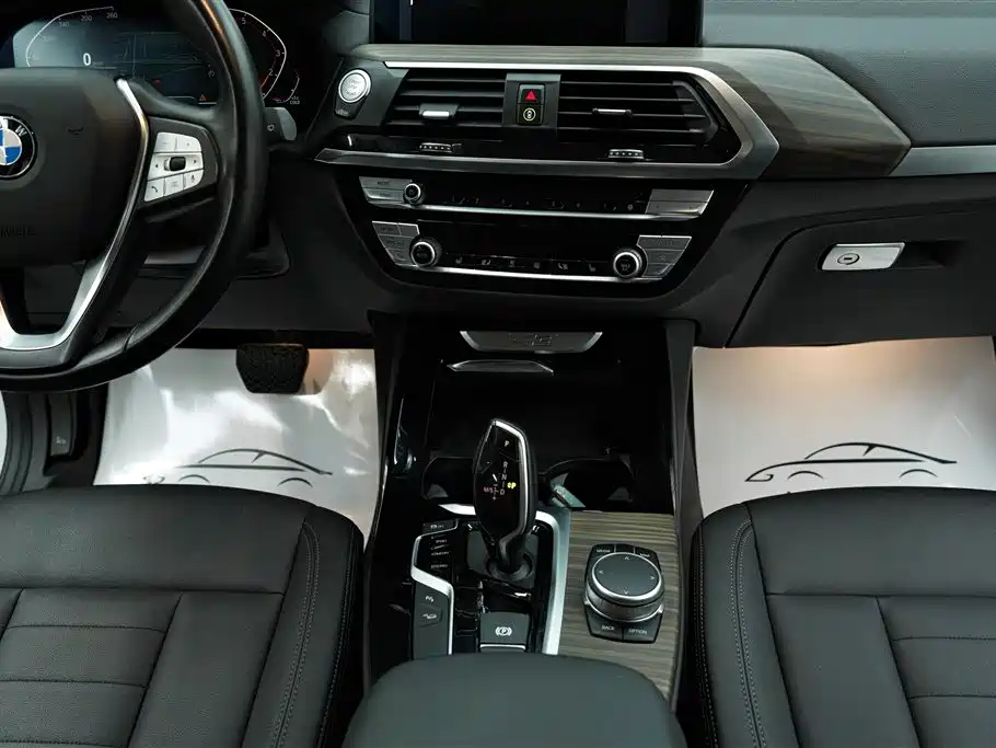BMW X3 2020 — фото 16