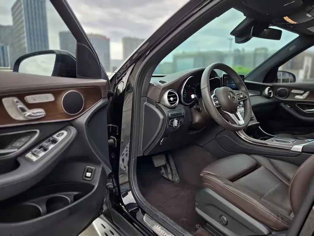 Mercedes-Benz GLC 2022