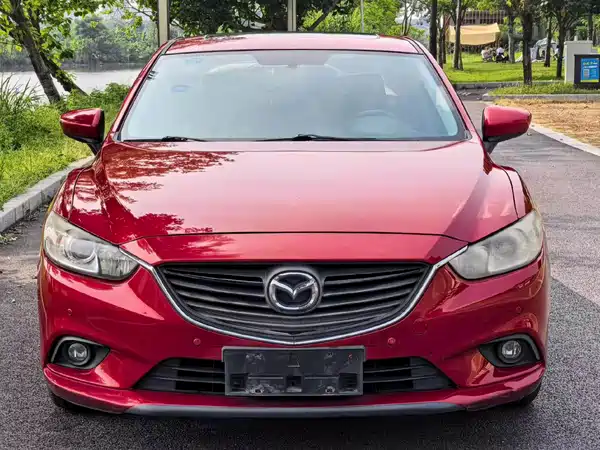 Mazda Atenza 2015