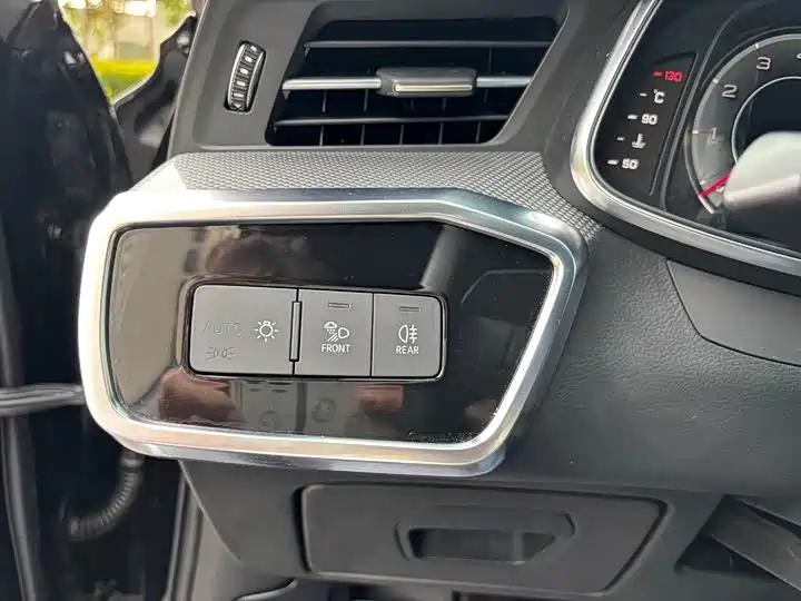 Audi A6L 2021 — фото 17