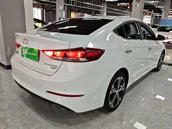 Hyundai Celesta 2018