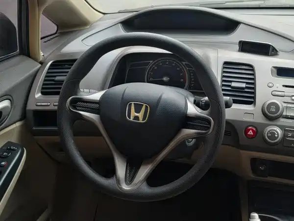 Honda Civic 2010