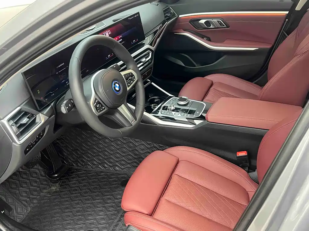 BMW i3 2023 — фото 17