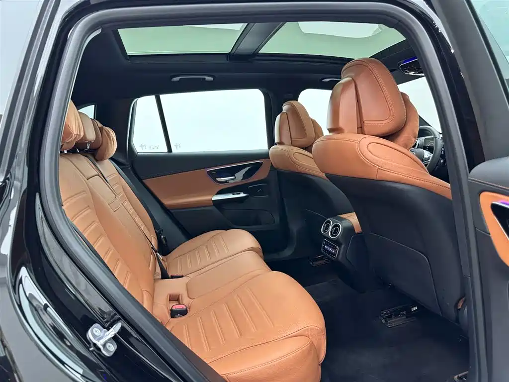 Mercedes-Benz GLC 2025 — фото 20