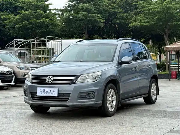 Volkswagen Tiguan 2012