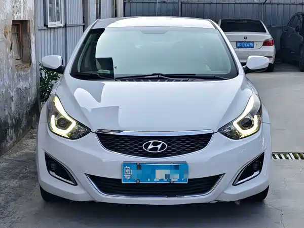 Hyundai Elantra Langdong 2017