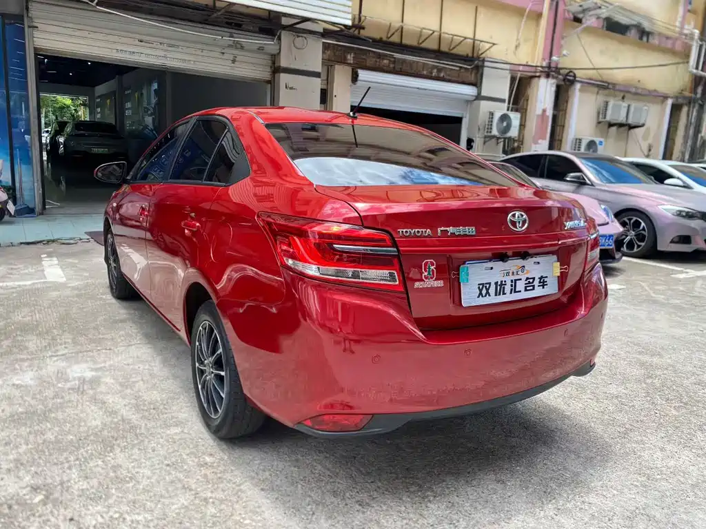 Toyota Yaris L 2020