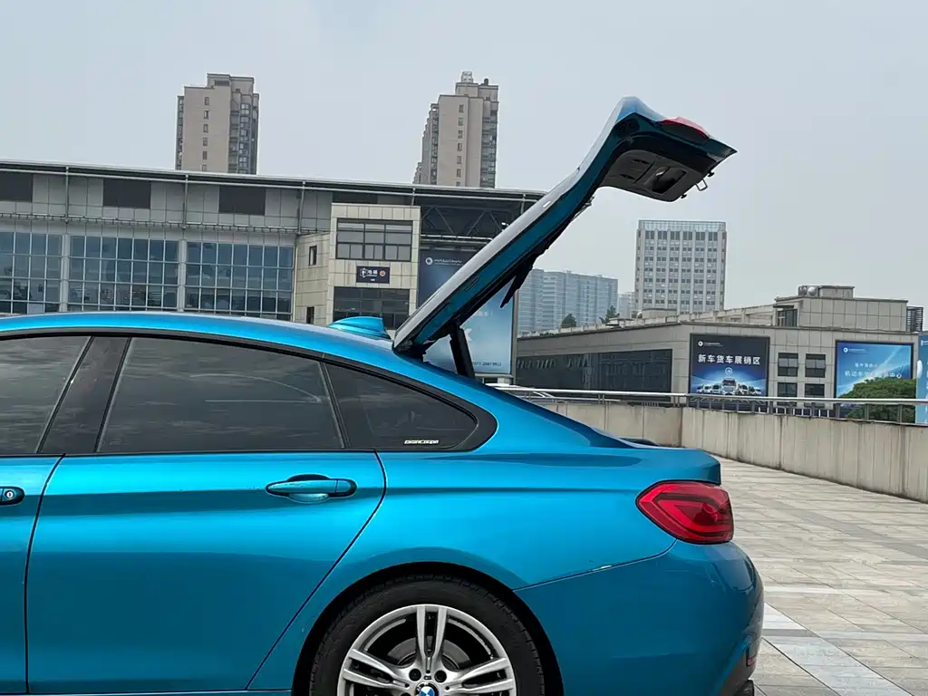 BMW 4 Series 2018 — фото 9