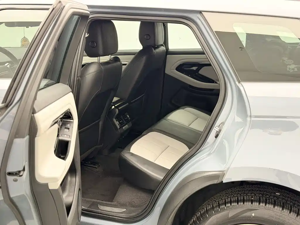 Land Rover Evoque 2020 — фото 10