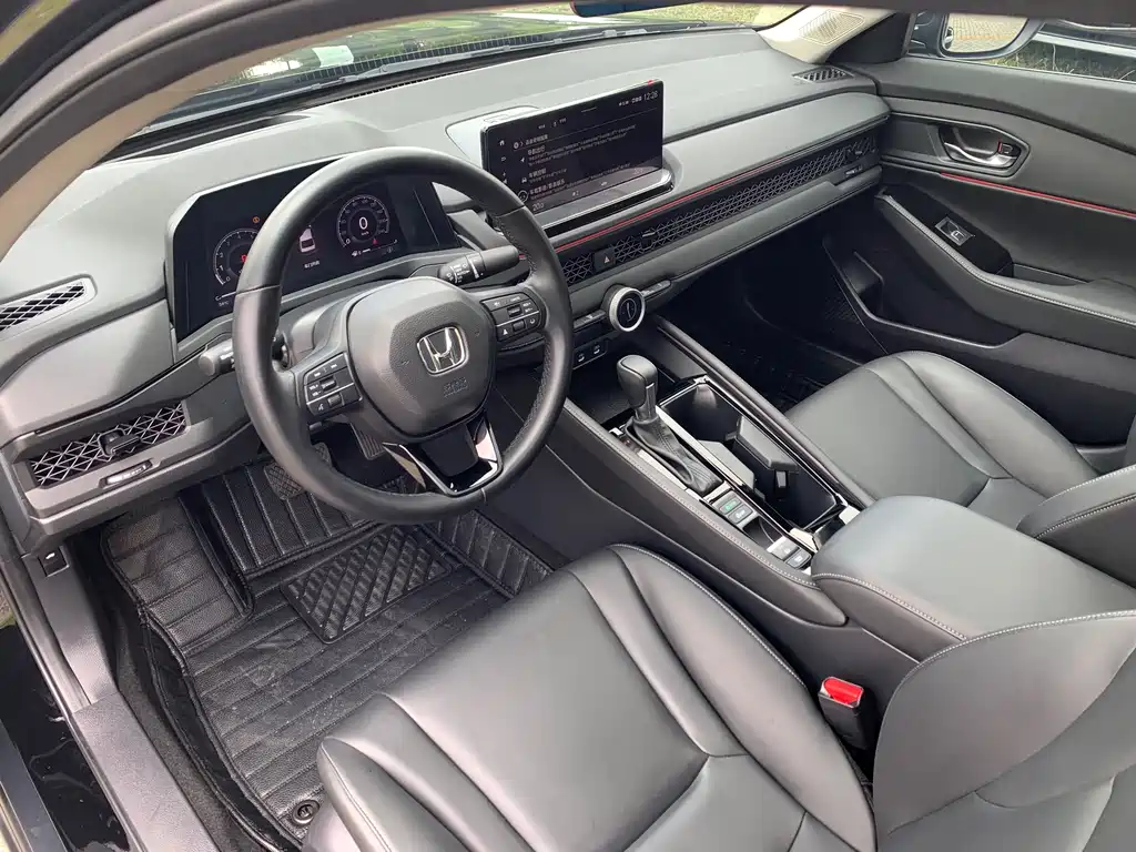 Honda Accord 2025 — фото 10