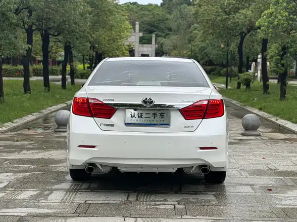 Toyota Camry 2014
