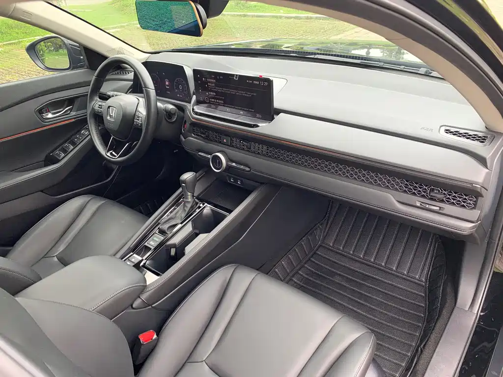 Honda Accord 2025 — фото 12