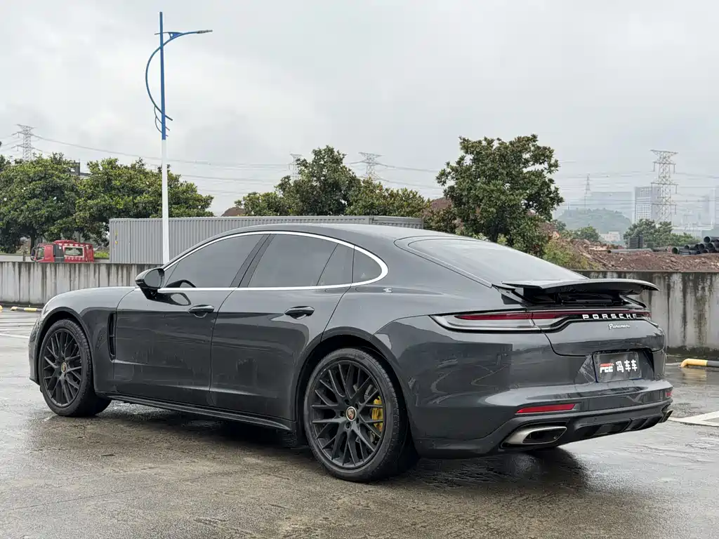 Porsche Panamera 2022 — фото 15
