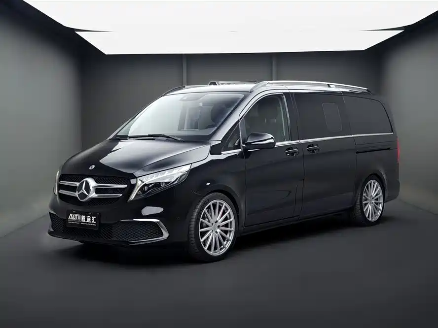 Mercedes-Benz V-Class 2024
