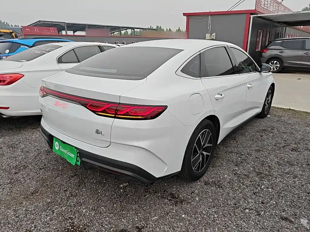 BYD Qin L 2025 — фото 7