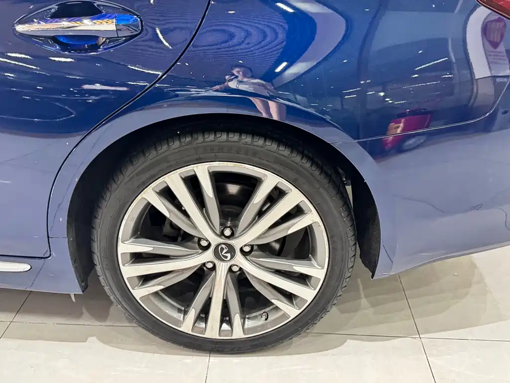 Infiniti Q50L 2020 — фото 29