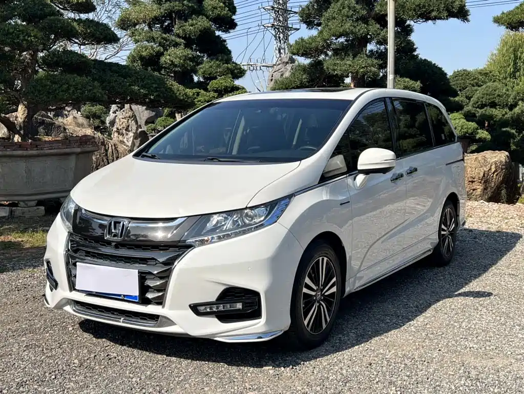 Honda Odyssey 2021 — фото 1