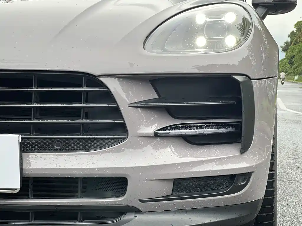 Porsche Macan 2019 — фото 4