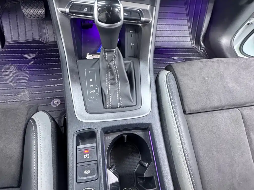Audi Q3 2022 — фото 20