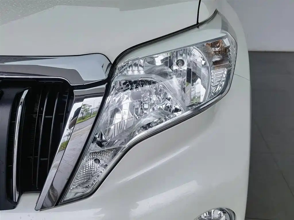 Toyota Prado 2017 — фото 7