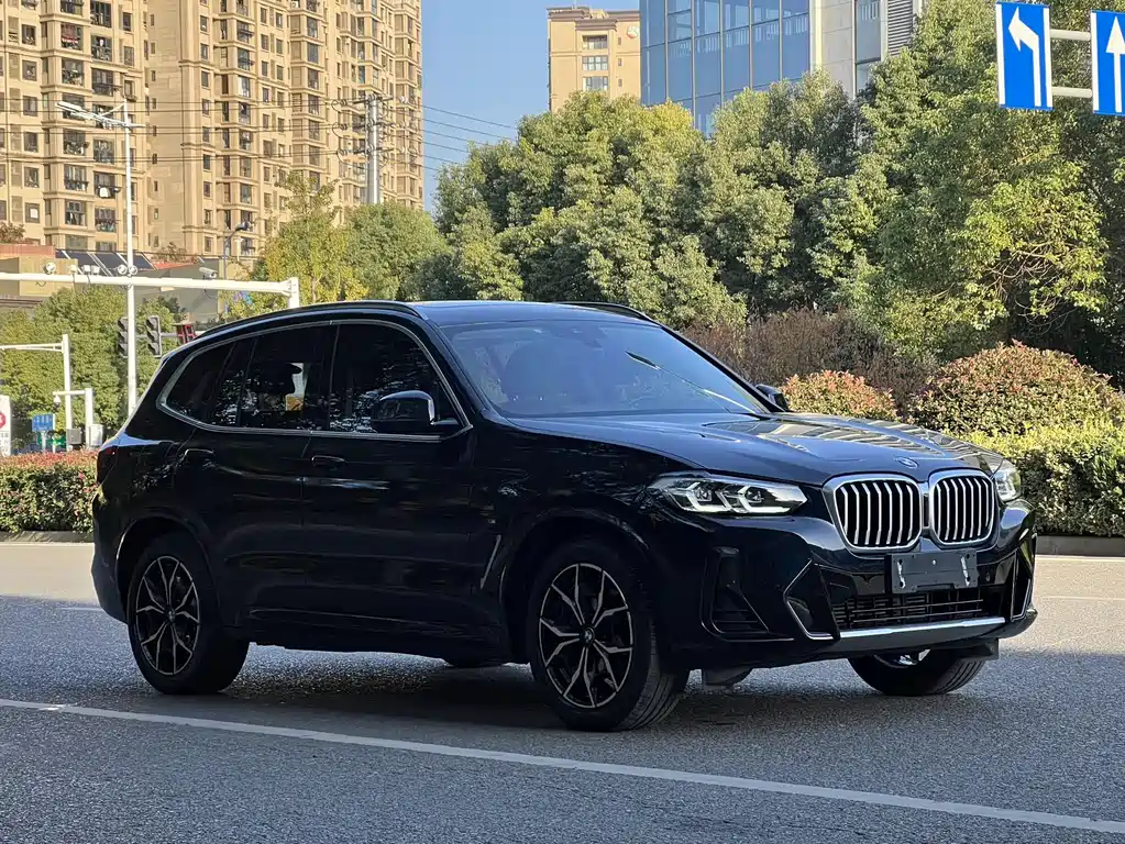 BMW X3 2022 — фото 3