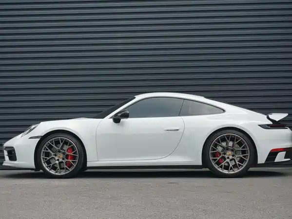 Porsche 911 2022